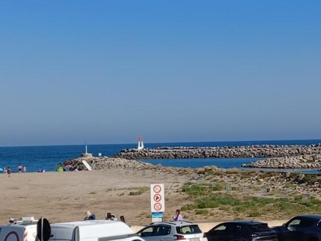 Superbe Appartement Avec Vue Sur Le Port Et Plage Saint-Pierre-la-Mer  المظهر الخارجي الصورة